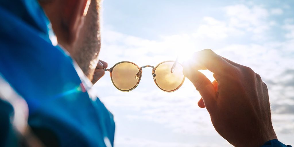 The importance of using UV glasses and how to detect UV sunglasses