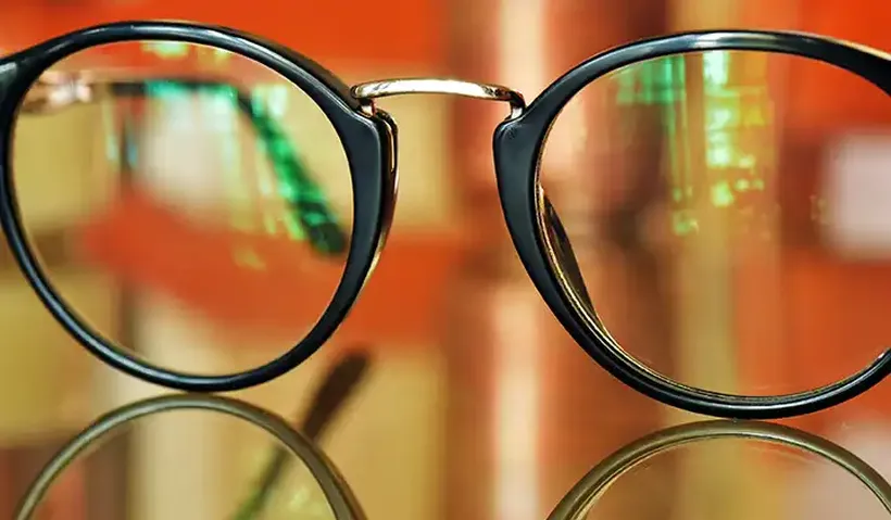 coating layer applied to prescription eyeglasses